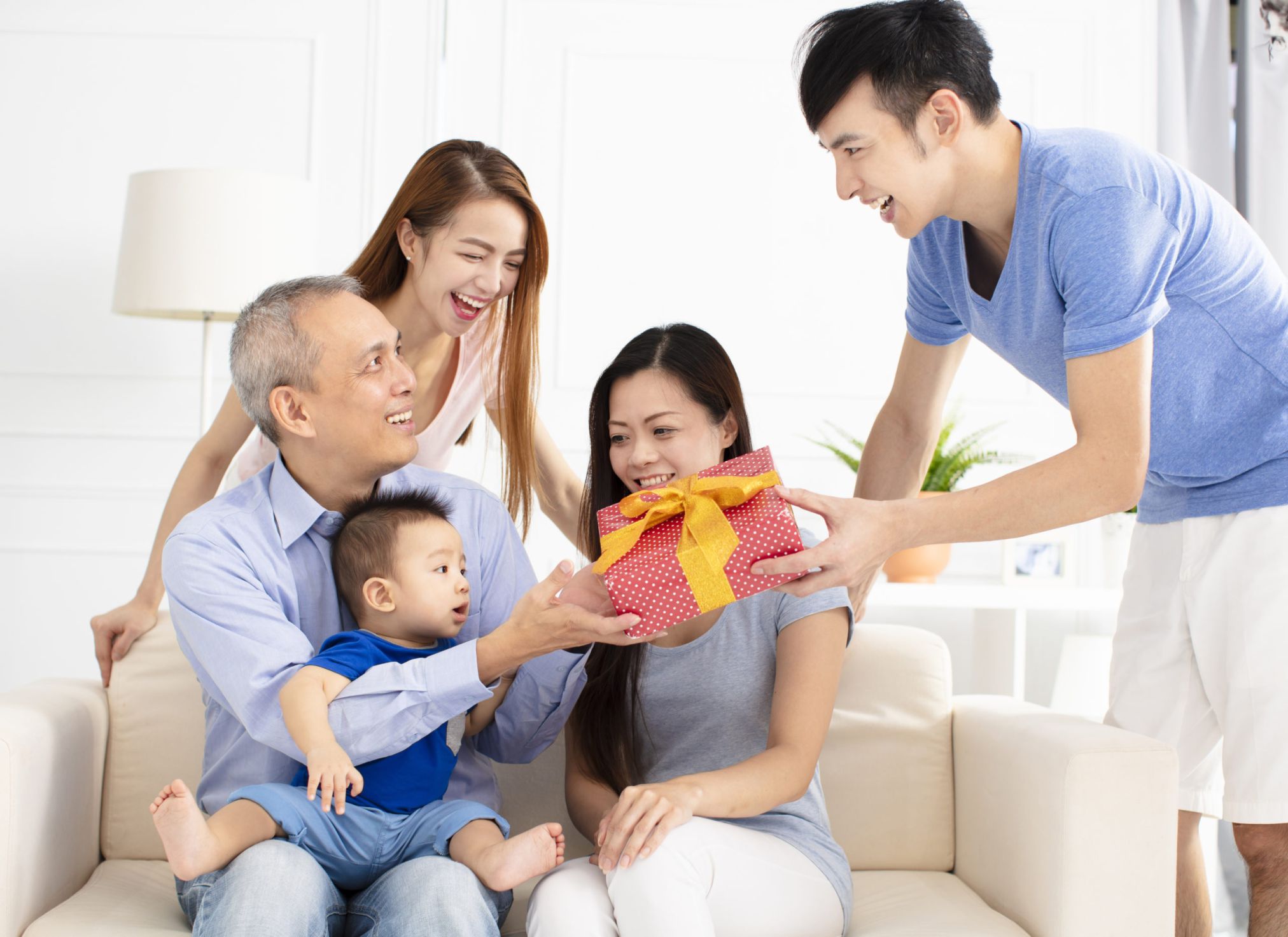 Chiếc cà vạt hợp gu của bố sẽ là món quà cực kỳ ý nghĩa Chiếc cà vạt hợp gu của bố sẽ là món quà cực kỳ ý nghĩa